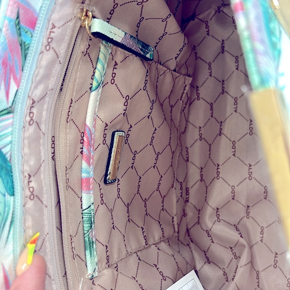 ALDO Summer Tote - Picture 3 of 4